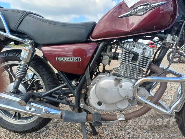 2013 SUZUKI INTRUDER 125 