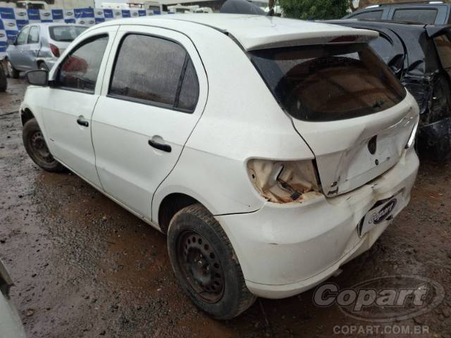 2011 VOLKSWAGEN GOL 