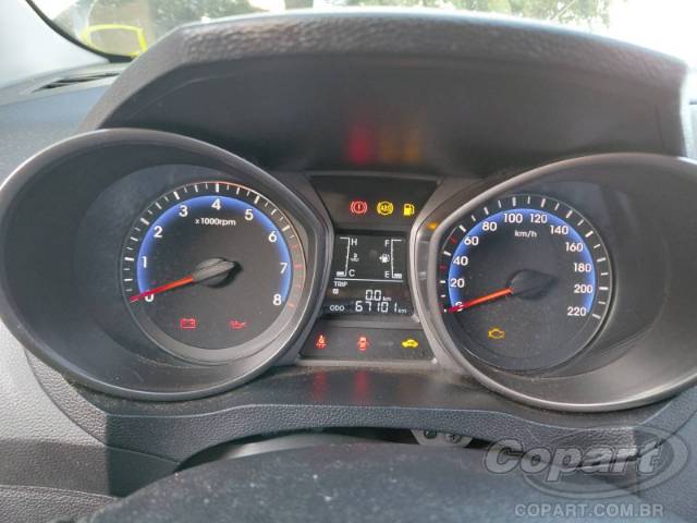 2017 HYUNDAI HB20 