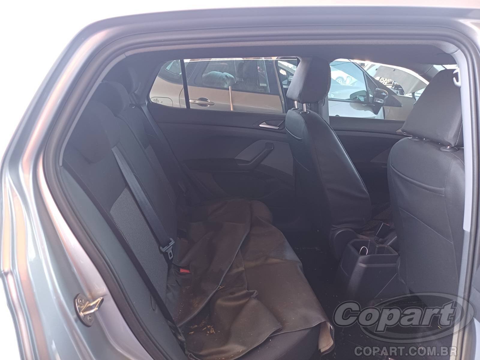 2026 VOLKSWAGEN T-CROSS — foto 6 de 11