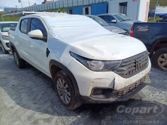 2025 FIAT STRADA CD 