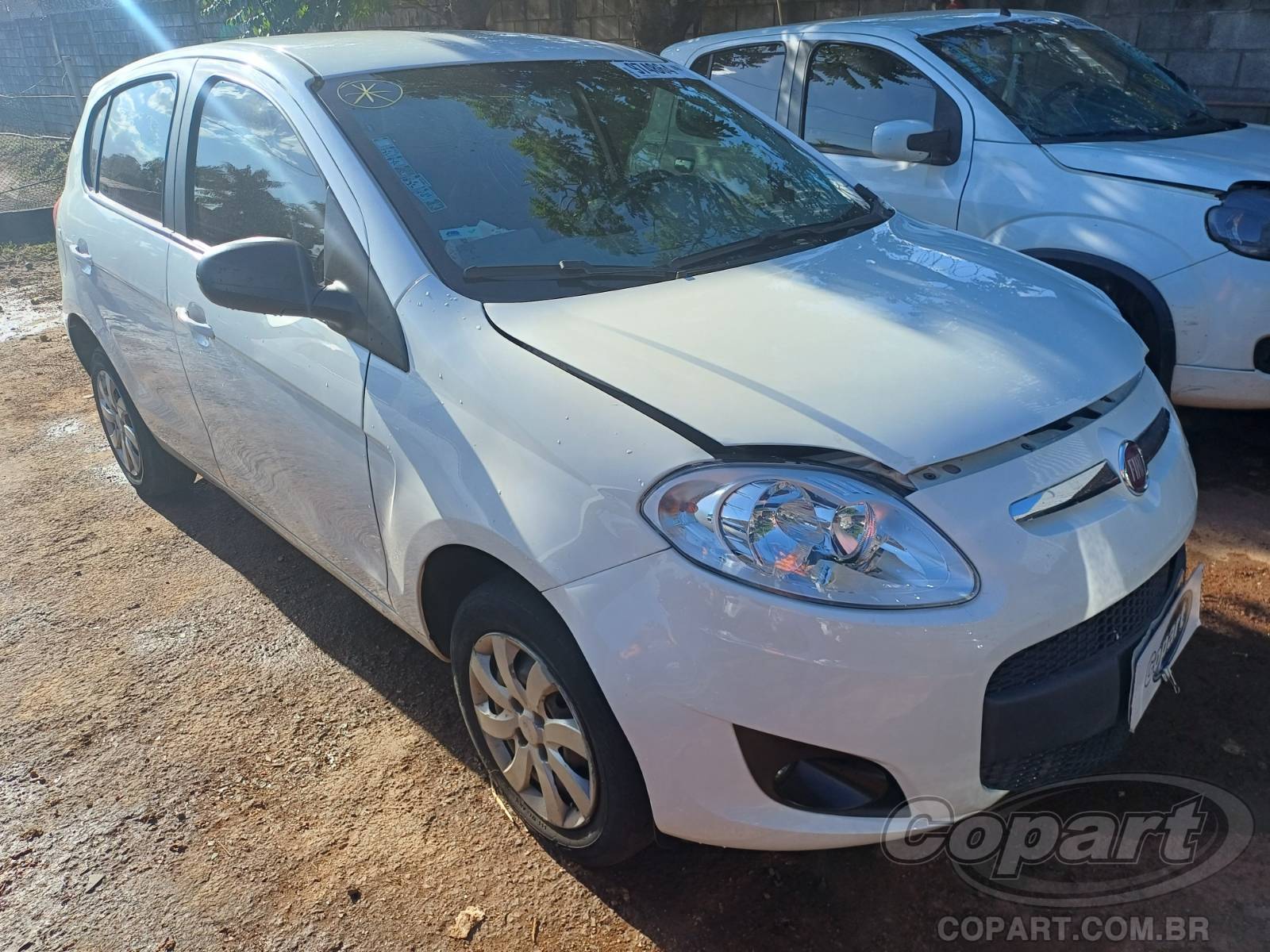 Fiat Palio Attractive 1.0 Evo 2014 Colisão Média Monta