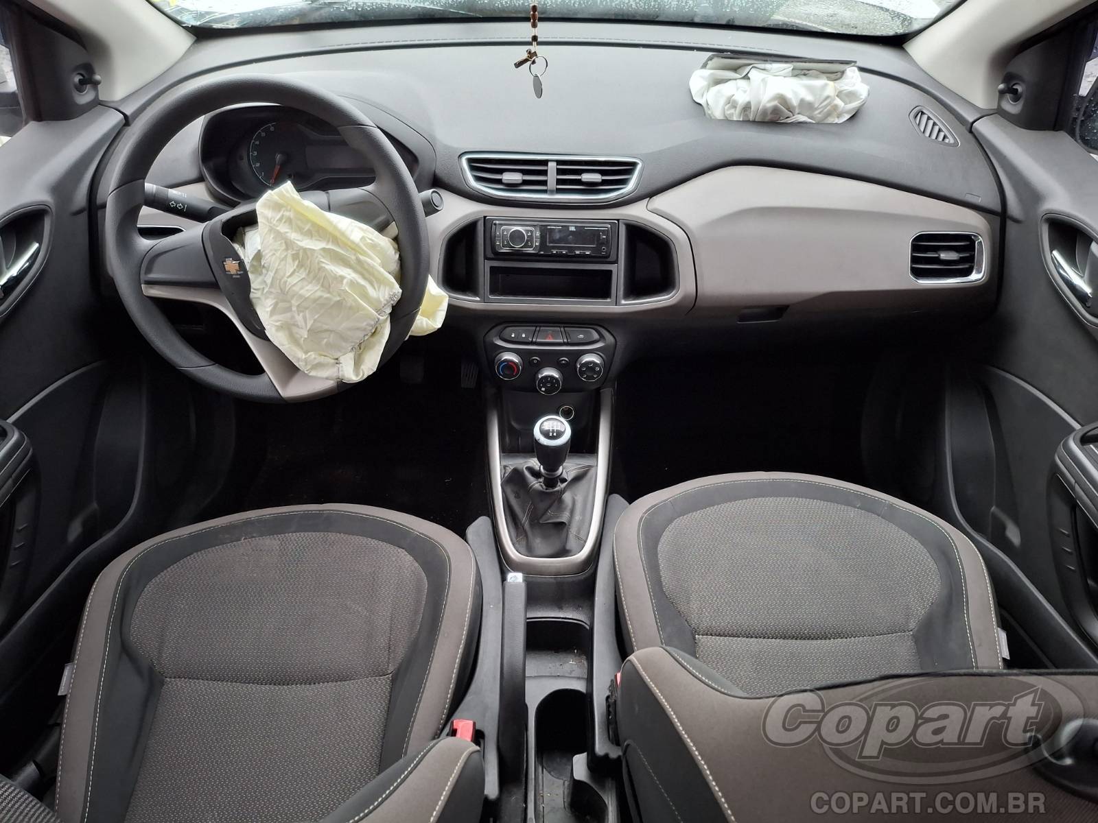 2015 CHEVROLET PRISMA — foto 9 de 15