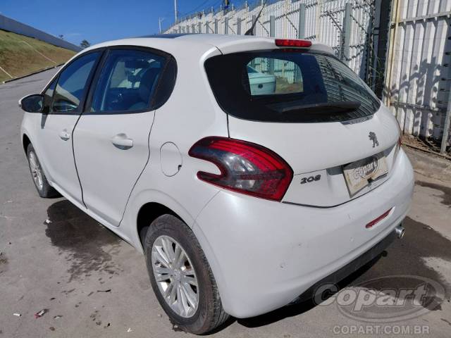 2017 PEUGEOT 208 