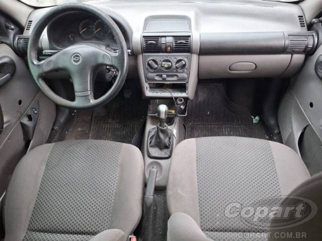 2010 CHEVROLET CLASSIC 