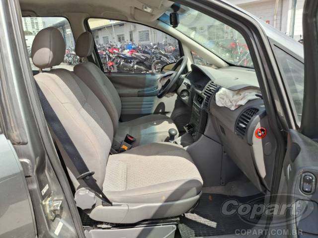 2010 CHEVROLET ZAFIRA 