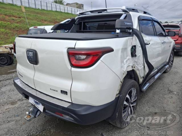 2023 FIAT TORO 