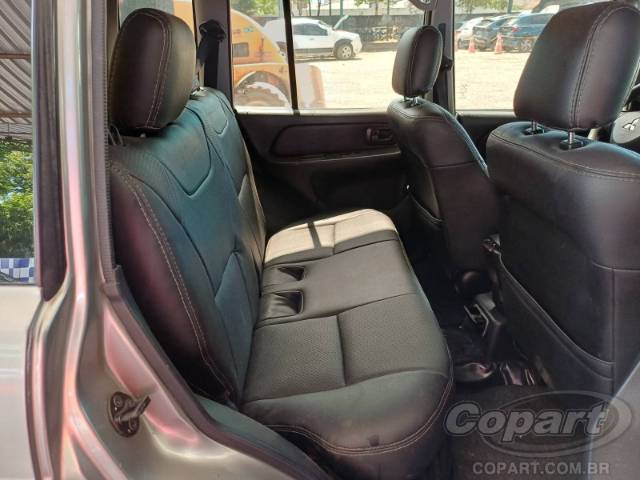 2015 MITSUBISHI PAJERO TR4 