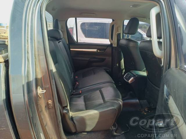 2024 TOYOTA HILUX CD 