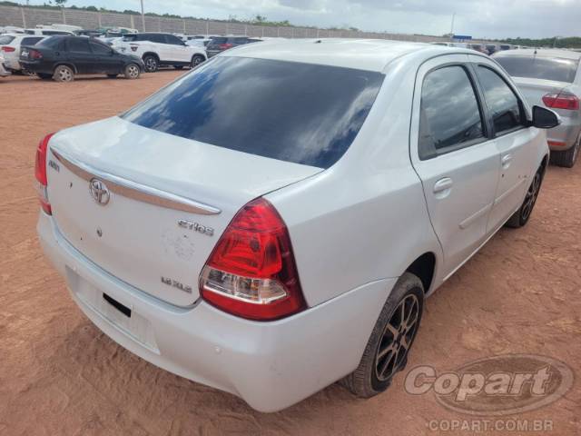 2017 TOYOTA ETIOS SEDA 