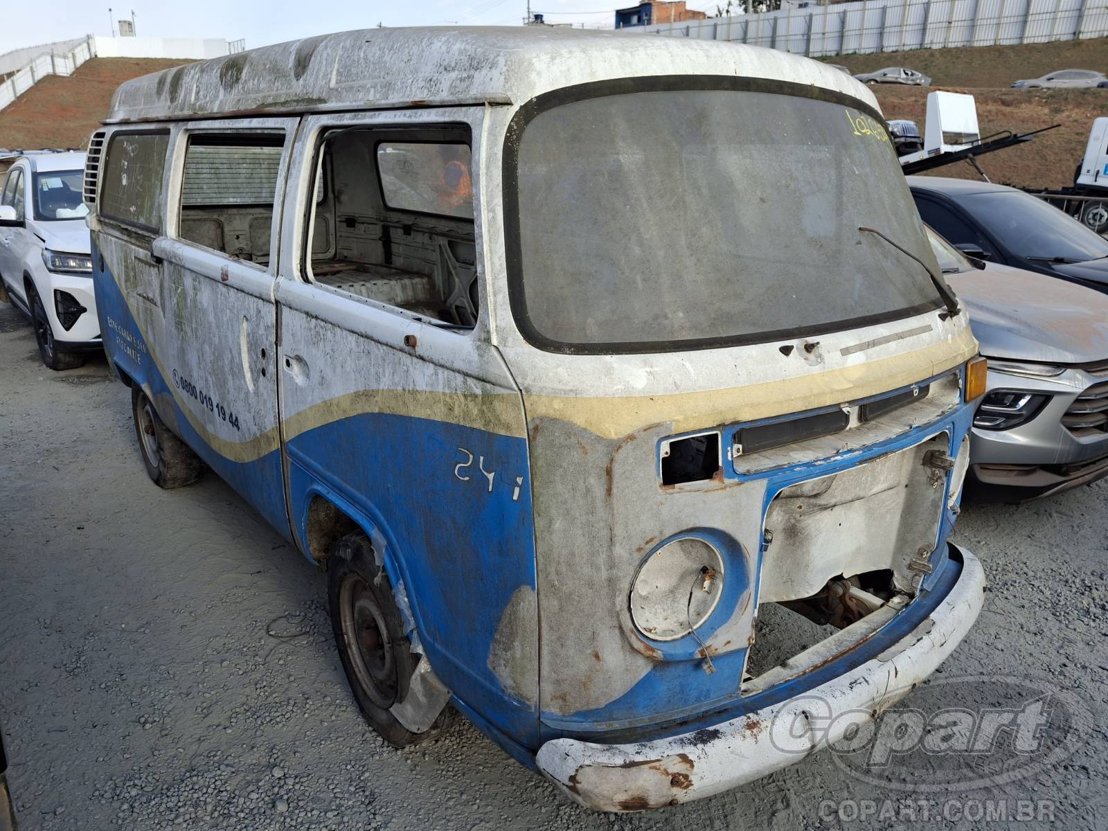 Veículo VOLKSWAGEN Kombi VOLKSWAGEN KOMBI 2012 2012 em leilão