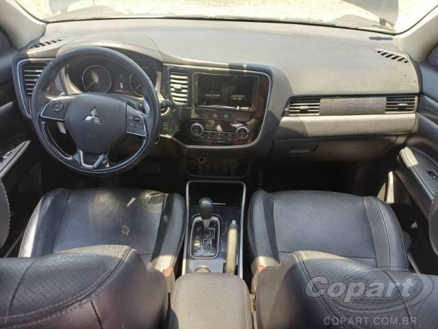 2017 MITSUBISHI OUTLANDER 