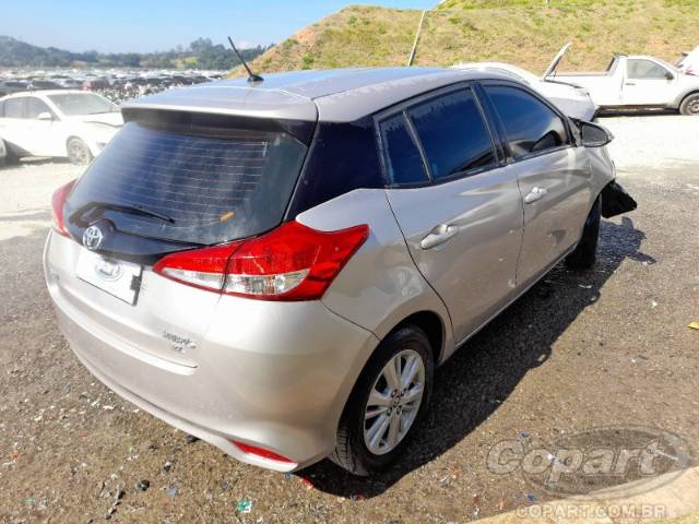 2019 TOYOTA YARIS 