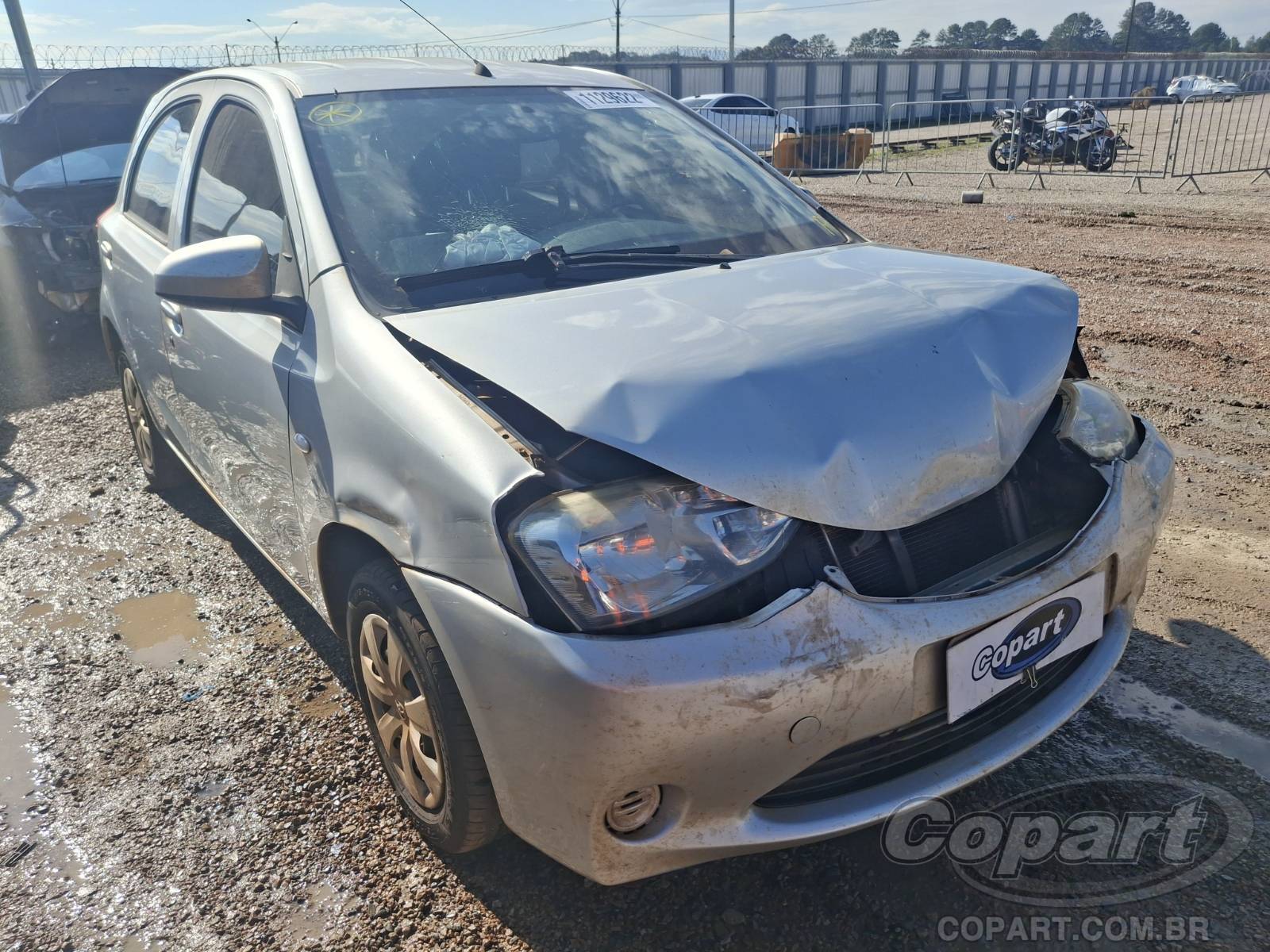 Toyota Etios X 1.3 16V 2015