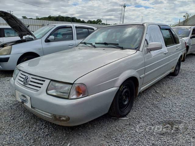 2000 VOLKSWAGEN SANTANA 