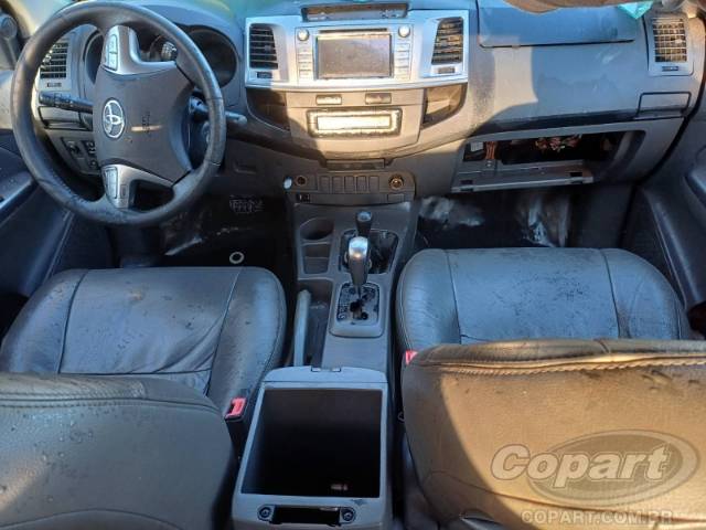 2015 TOYOTA HILUX CD 