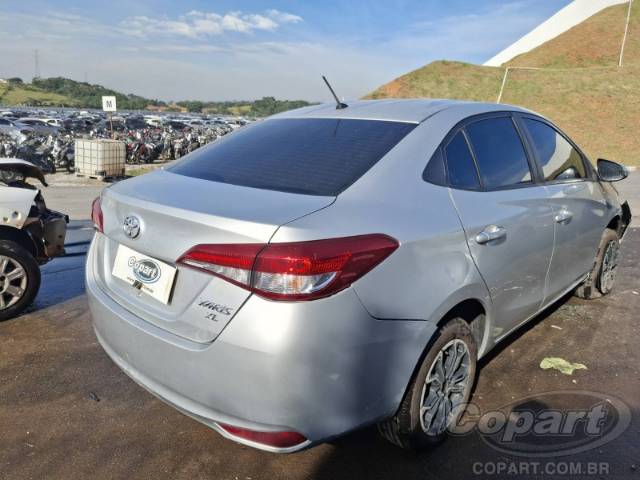 2020 TOYOTA YARIS SEDA 