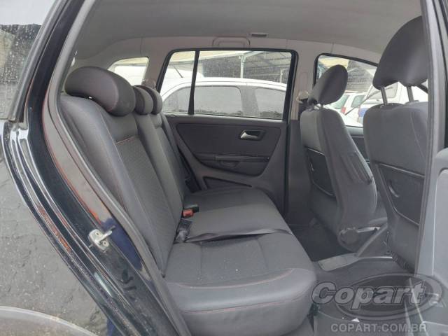 2013 VOLKSWAGEN SPACEFOX 