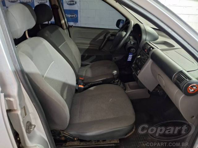 2016 CHEVROLET CLASSIC 