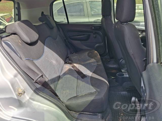 2019 FIAT UNO 
