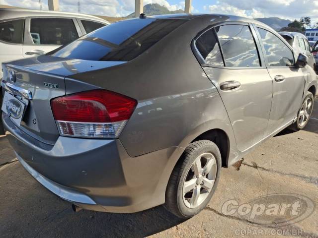 2011 HONDA CITY 