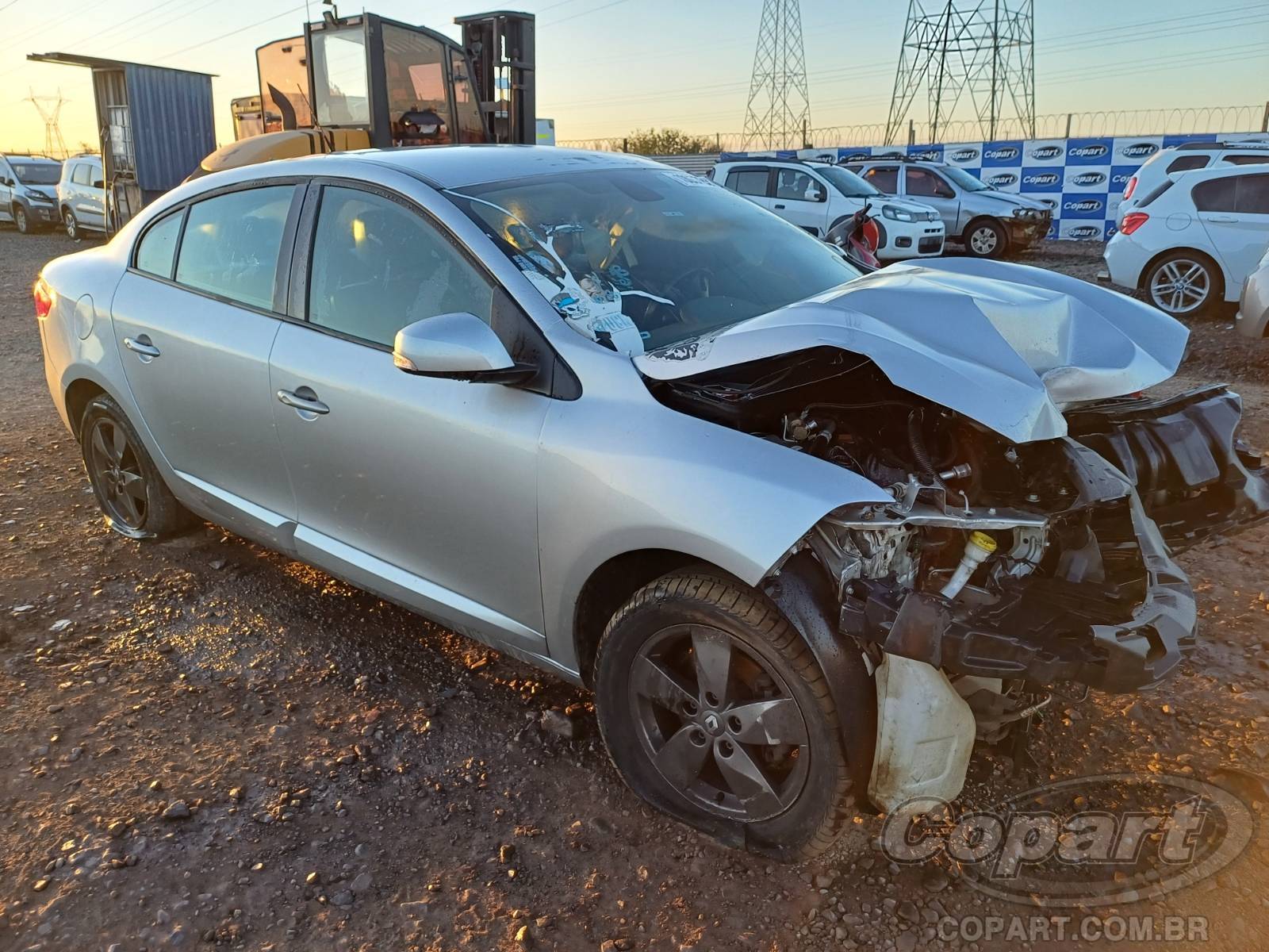 RENAULT FLUENCE DYNAMIQUE 2.0 16V HI-FLEX 2014