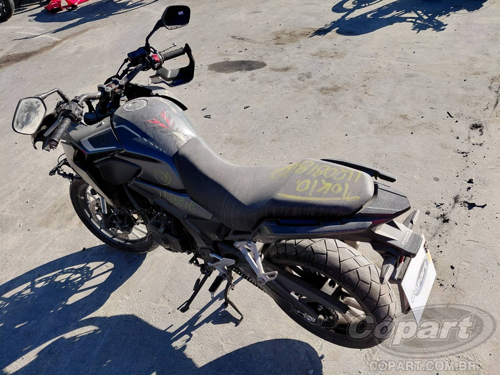 Foto 3: 2023 HONDA CB 500 X