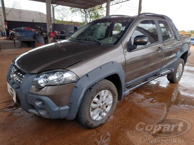 2013 FIAT STRADA 