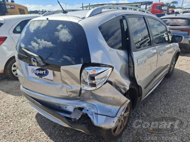 2014 HONDA FIT 