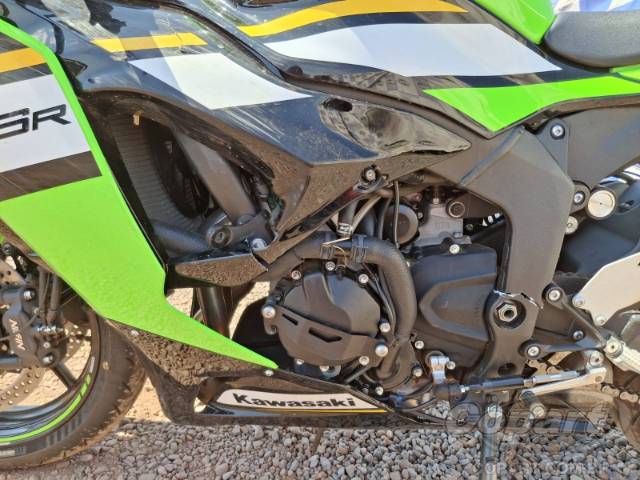 2025 KAWASAKI NINJA ZX-6R 