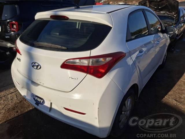 2015 HYUNDAI HB20 