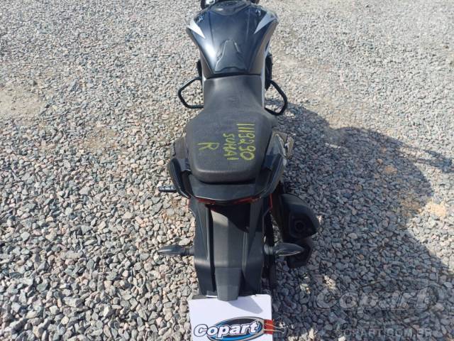 2025 BAJAJ DOMINAR 