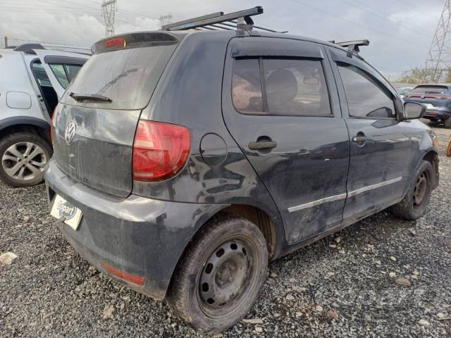 2011 VOLKSWAGEN FOX 