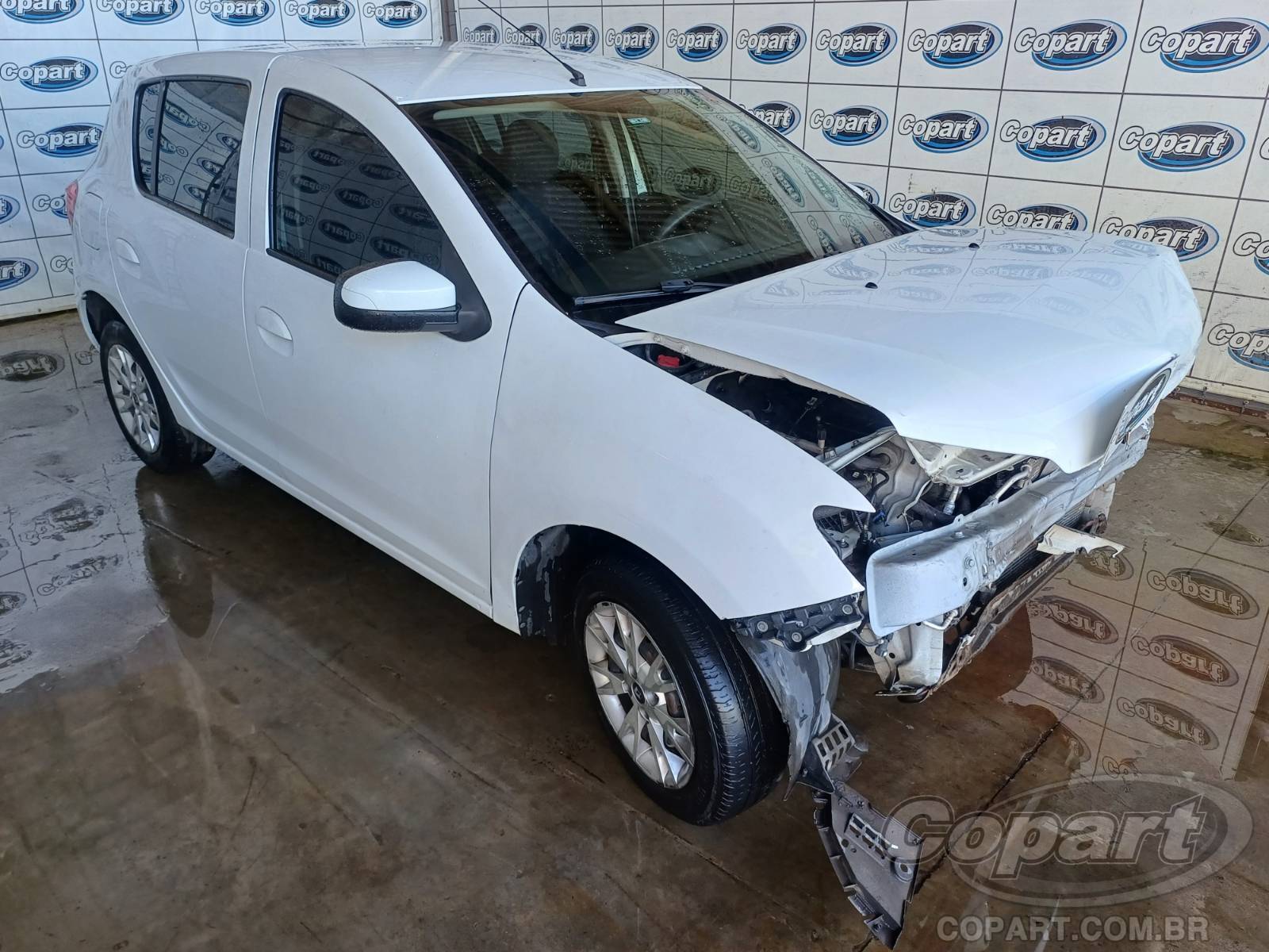 Veículo Renault Sandero Renault Sandero Expression 1.0 16V 2017 Médio Dano Frontal 2017 em leilão