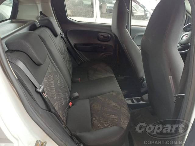 2017 FIAT MOBI 
