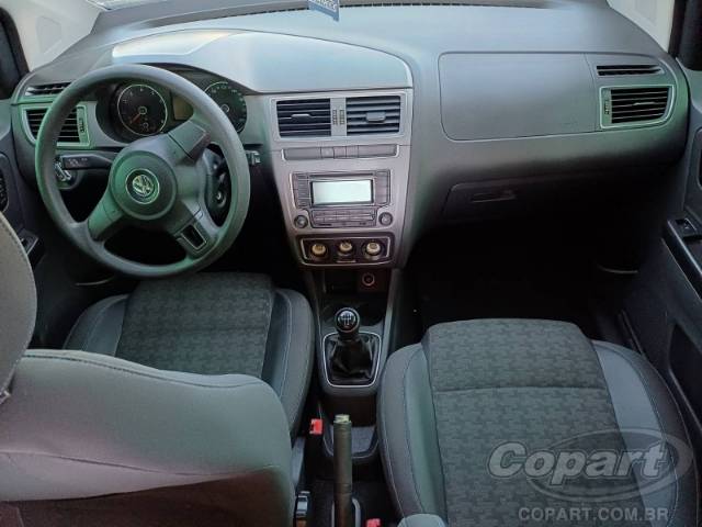2015 VOLKSWAGEN FOX 