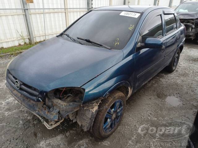 2003 CHEVROLET CORSA SEDAN 
