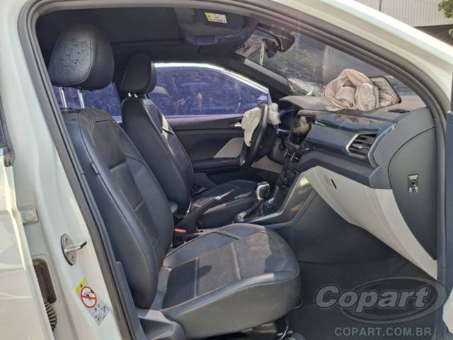 2022 VOLKSWAGEN T-CROSS 