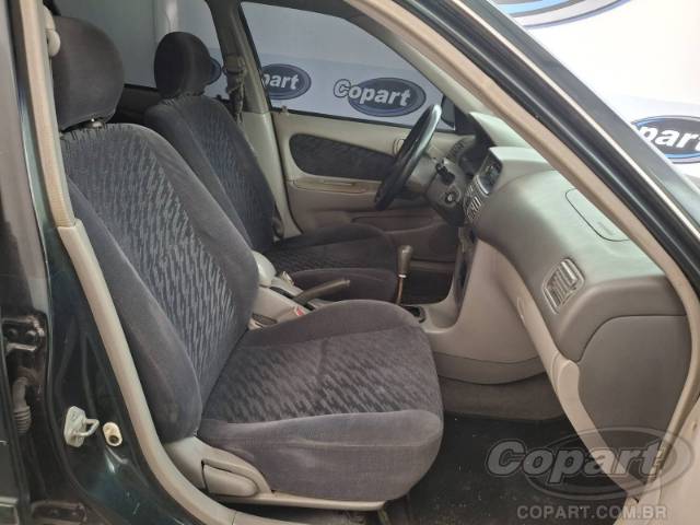 2001 TOYOTA COROLLA 