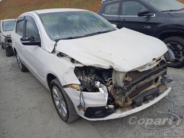 2017 VOLKSWAGEN VOYAGE 