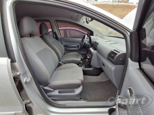 2009 VOLKSWAGEN SPACEFOX 