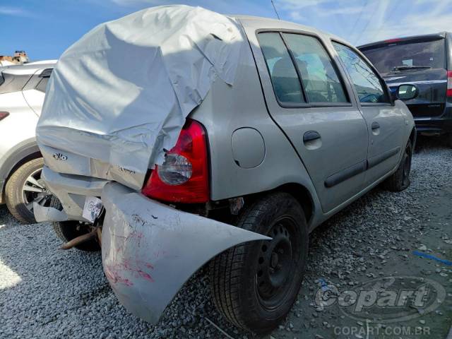 2011 RENAULT CLIO 