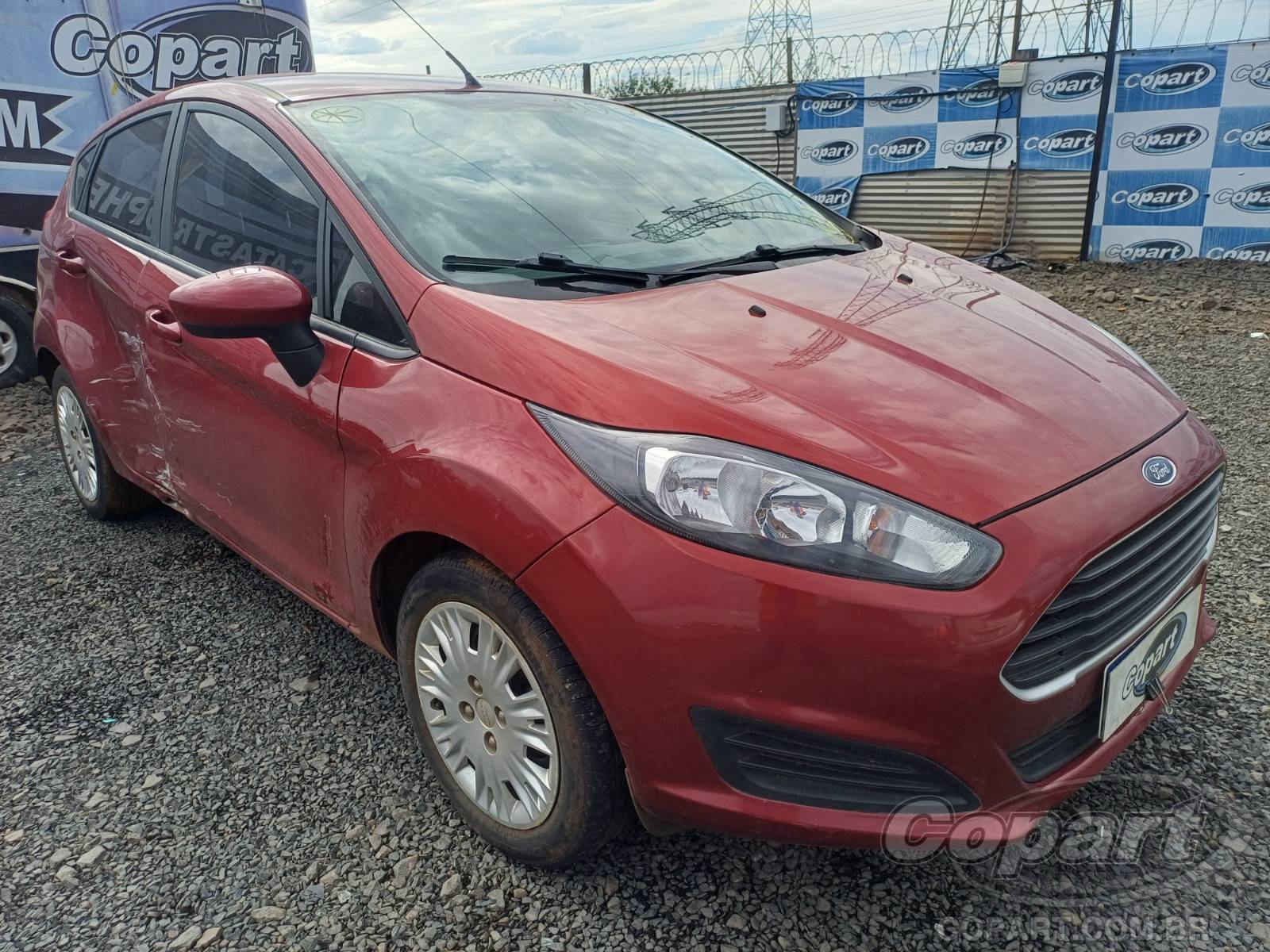 Veículo Ford Fiesta Ford Fiesta S 1.5 16V Sigma 2014 Colisão Média Monta 2014 em leilão
