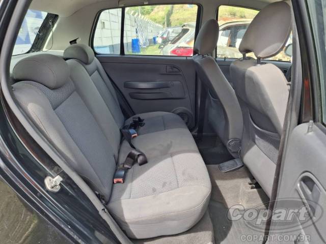 2009 VOLKSWAGEN FOX 