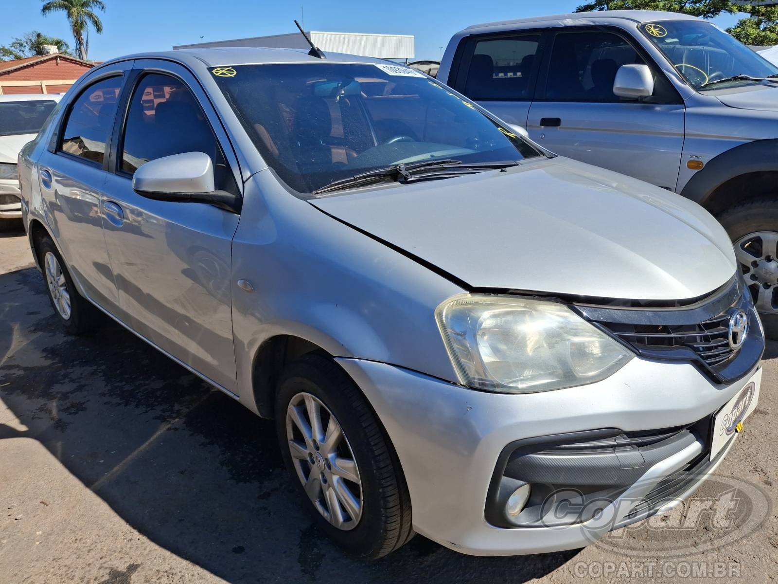 Toyota Etios Seda 1.5 Flex