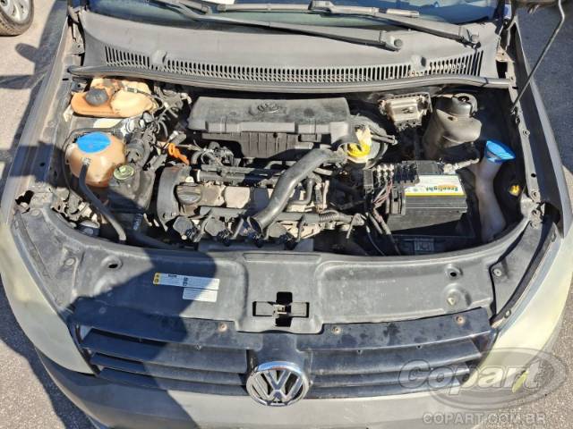 2013 VOLKSWAGEN FOX 
