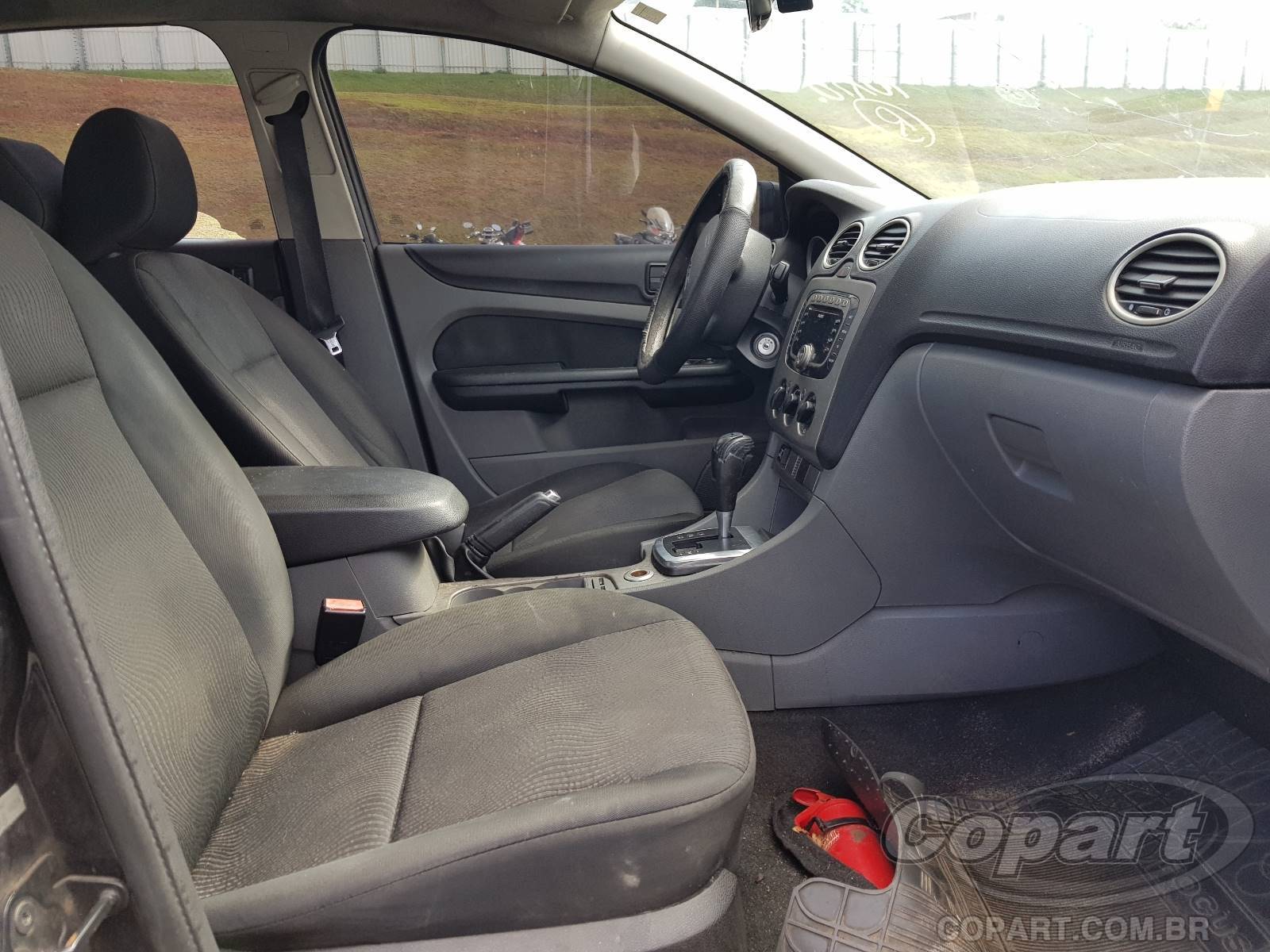 Foto 5: 2009 FORD FOCUS SEDAN