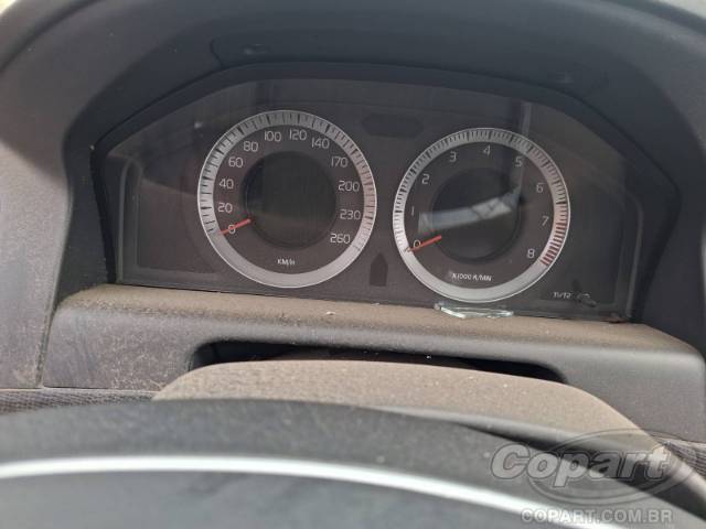 2010 VOLVO XC60 