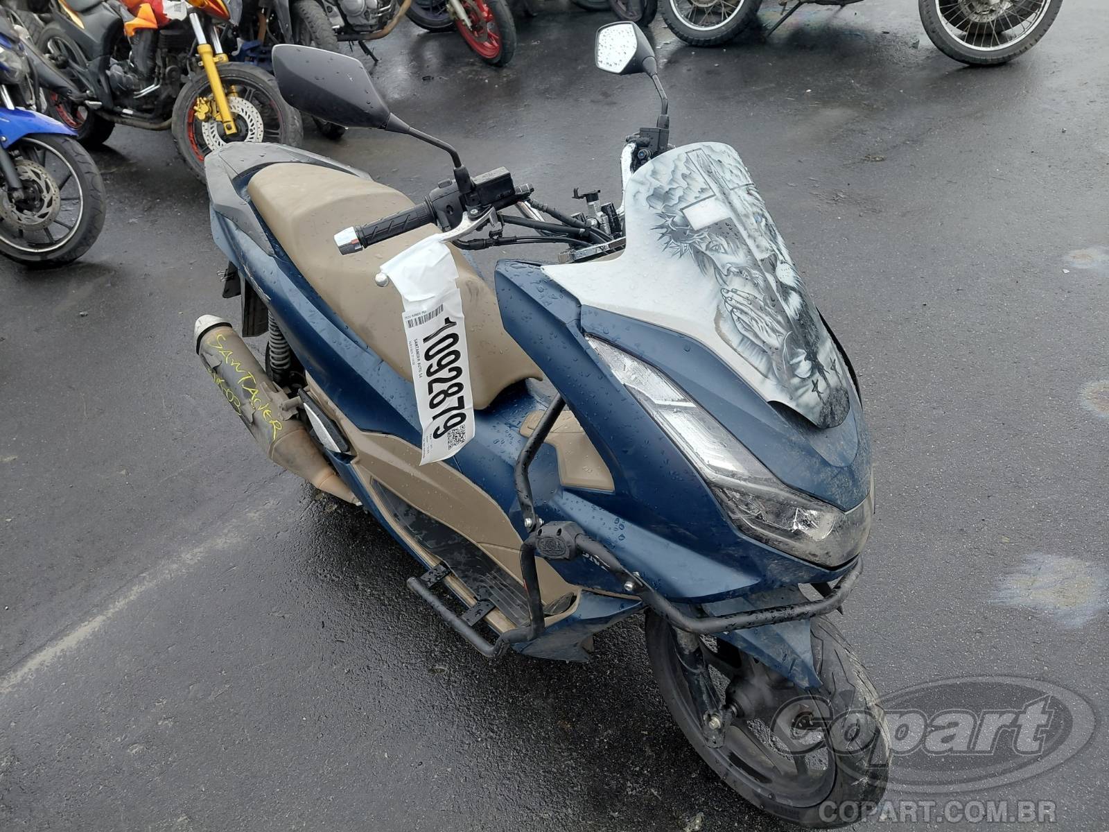 Veículo HONDA PCX Honda PCX 160 DLX ABS V-MATIC 2024 2024 em leilão