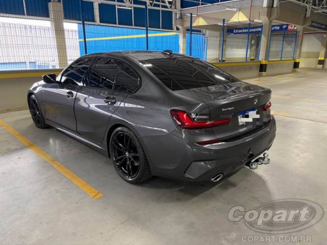2022 BMW SERIE 3 